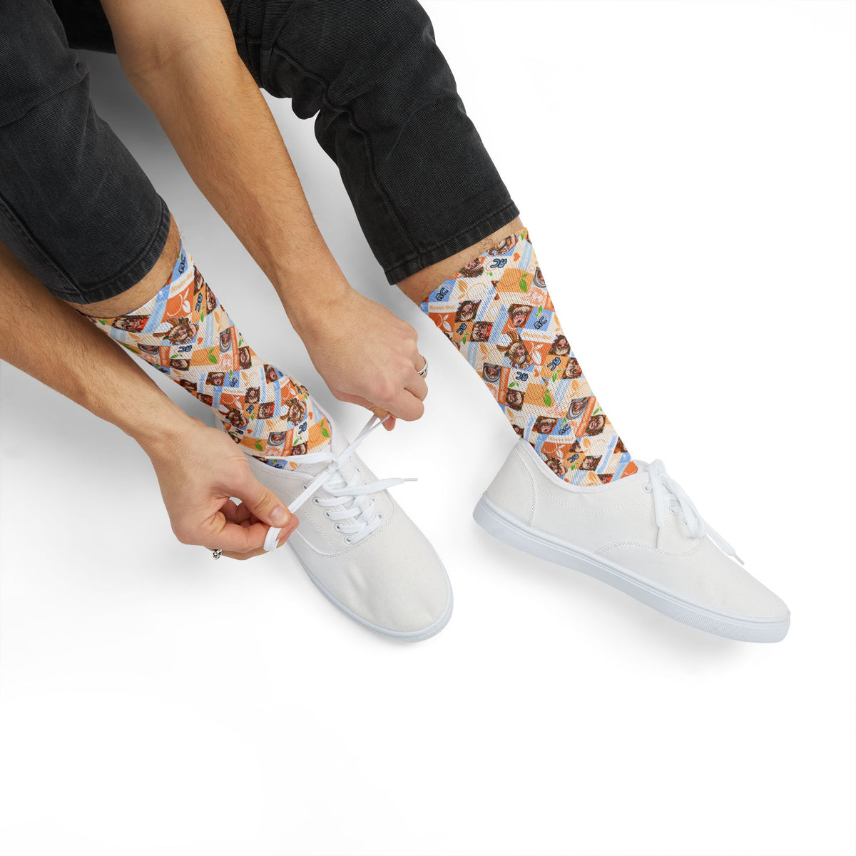 Akeome Con Emote Socks